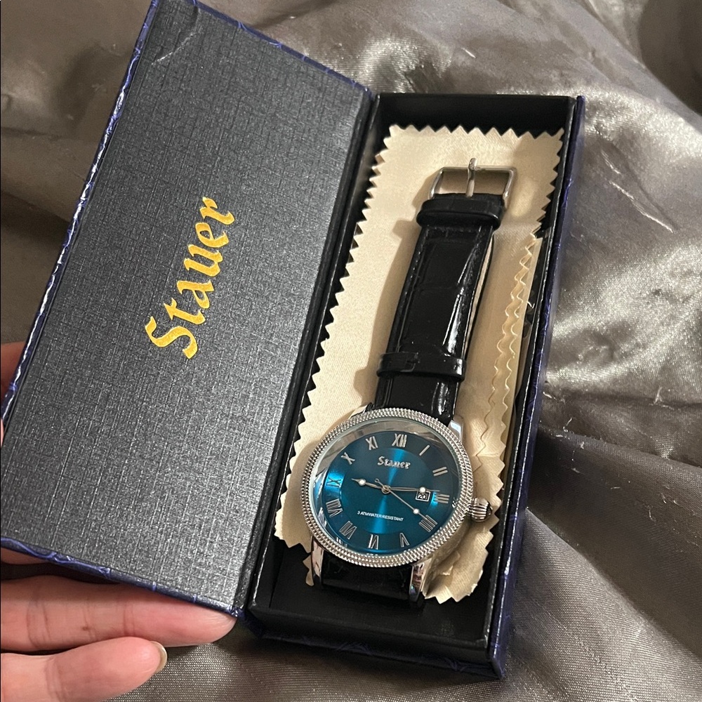 Men’s Watch BNWT - leather band - needs battery